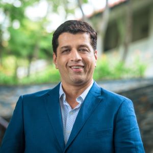 Anand Chakravarthy